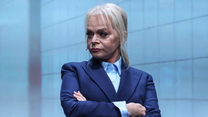 Лариса Долина попала в новую аферу: при чем здесь АйфонБерри 💸🚨 — лариса долина мошенники айфонберри