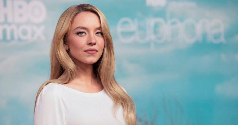 Сидни Суини и Мэрилин Монро оказались сёстрами 👱‍♀️✨ — сидни суини и мэрилин монро родственницы