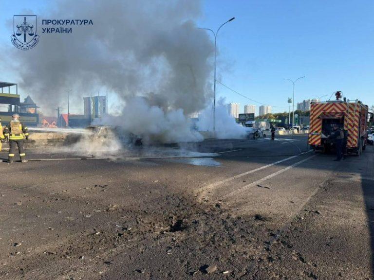 Удар у трассы Киев — Одесса: трое погибших и пожар у ТЦ 🚨💥 — удар трасса киев одесса