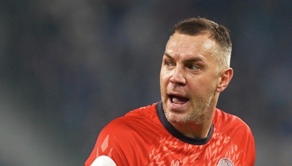Артем Дзюба объявил об уходе из большого футбола ⚽👋 — артем дзюба завершил карьеру