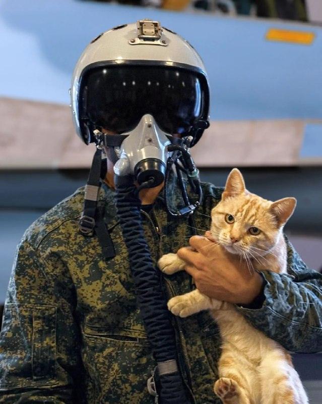 Минобороны показало грозного Олега на МАКС 🦉✈️ — кто такой олег на авиашоу макс