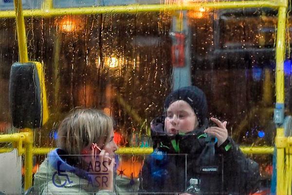 Шторм накрыл столицу: как переждать ненастье с пользой 🌪️⚡ — погода москва сильный ветер