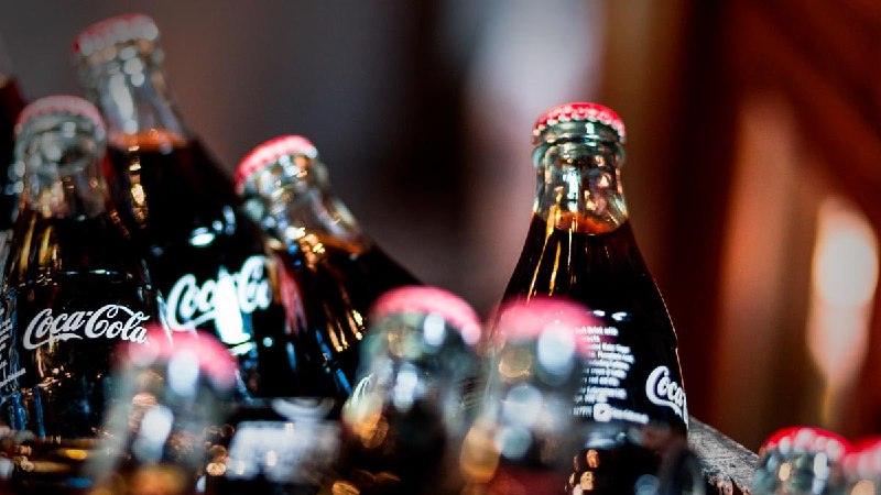 KFC переходит на Coca-Cola в США после 40 лет партнерства с Pepsi 🥤🍗 — kfc и pepsi