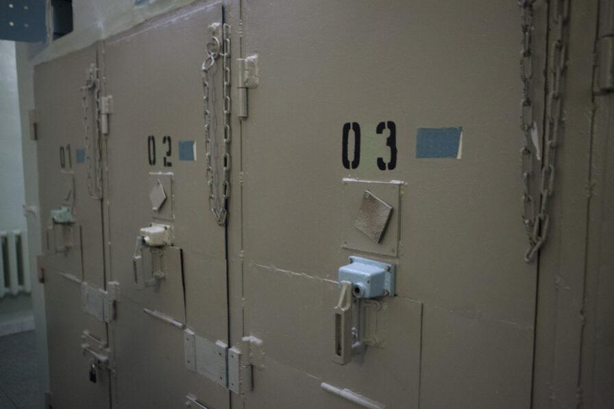 Обвиняемый в расправе над криптомагнатом Новаком умер в СИЗО ⚖️💀 — убийство романа новака криптобизнесмена