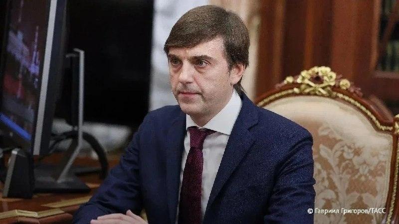 Минпросвещения дробит классы на спецгруппы: школы ждут перемены 📚⚡ — новые правила профильного обучения в школах