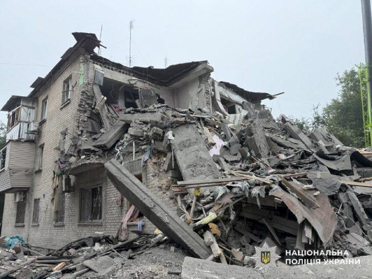 Что случилось в Запорожье сегодня: обрушение подъезда и поиски 💥🏚️ — запорожье обстрел 10 октября