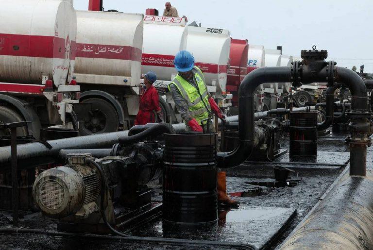 Спрос на российскую нефть в Азии падает из-за поставок с Залива 📉🛢️ — поставки нефти
